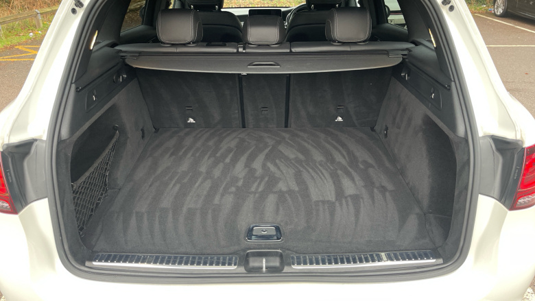 Mercedes-Benz GLC 300d 4Matic AMG Line Premium 5dr 9G-Tronic Diesel Estate